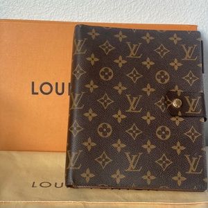 Authentic Louis Vuitton Mono agenda GM